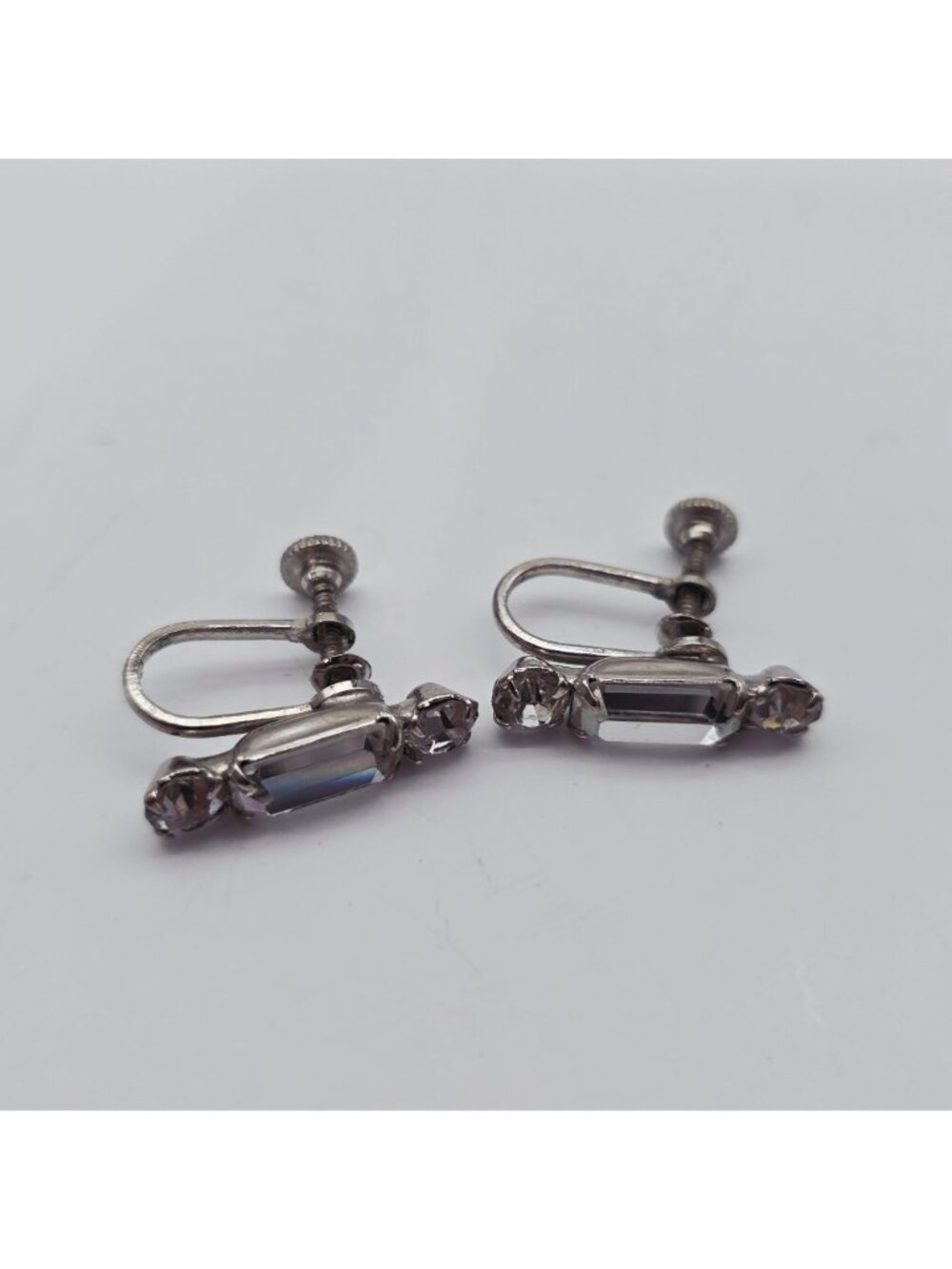 Vintage Crystal Rhinestone Screw Back Earrings Elegant Clear Stones Art Deco Sty - Picture 7 of 7